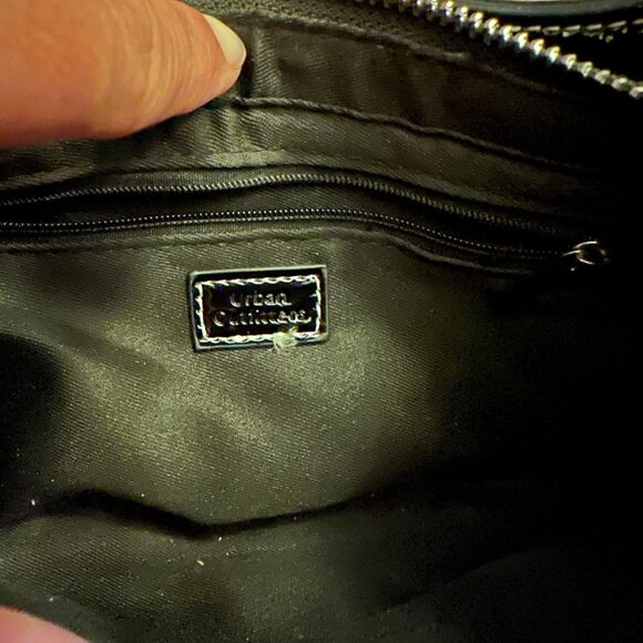 Black Patent Leather Shoulder Bag By Urban Outfitters With White Stitching - Picture 6 of 6